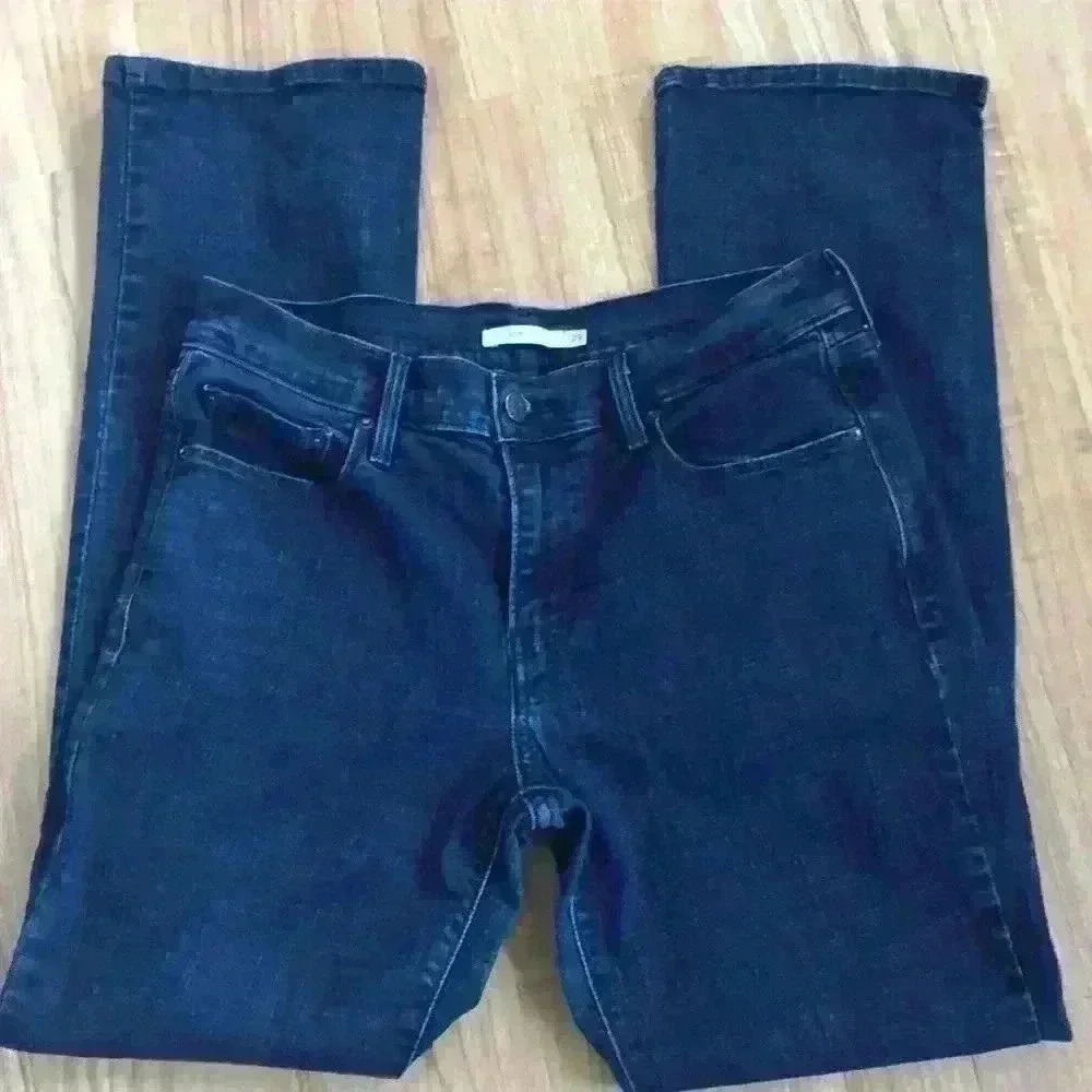 Women’s Levi’s Dark Wash 5 Pocket 505 Mid Rise Jeans